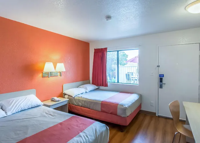 Motel 6-Redding, Ca - North